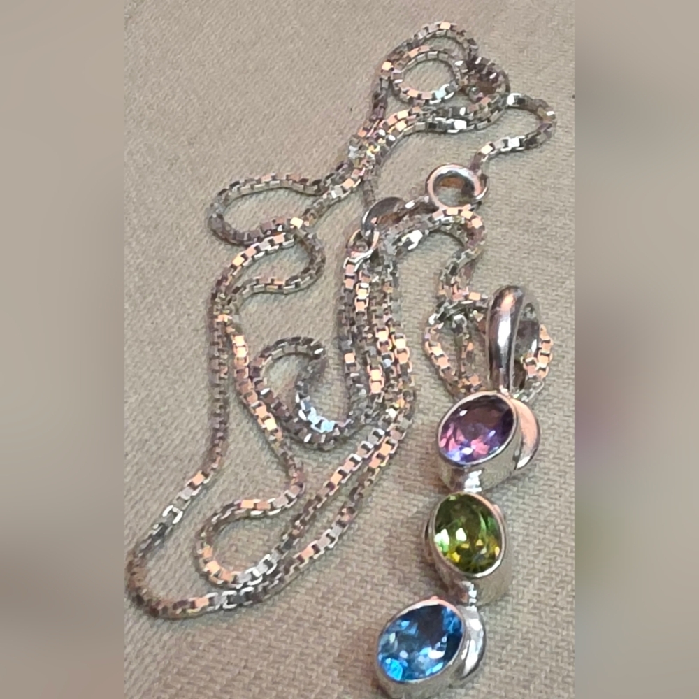 BLUE TOPAZ AMETHYST AND PERIDOT 925 STERLING PENDANT W/ 24 IN STERLING BOX CHAIN